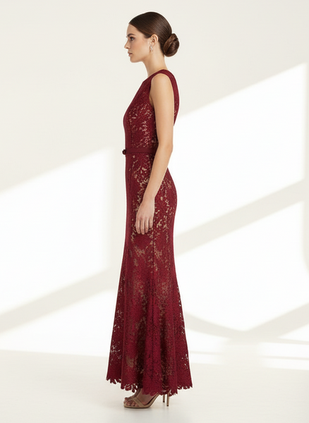 Fitted Floral Lace Midi Dress