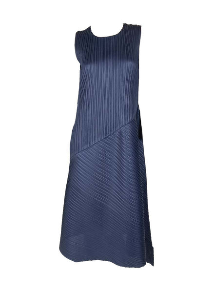 N240001 Round Neck Sleeveless Pleated Dress *Last Piece