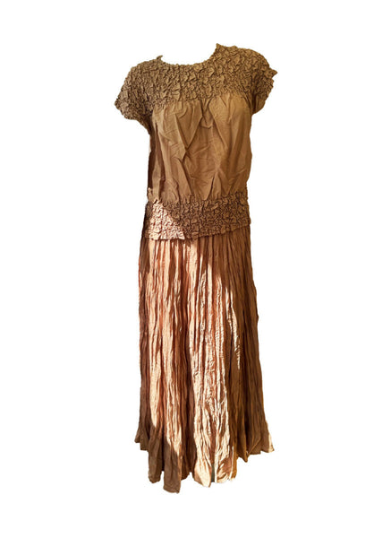 O250007 Crinkled Top & Skirt  Set