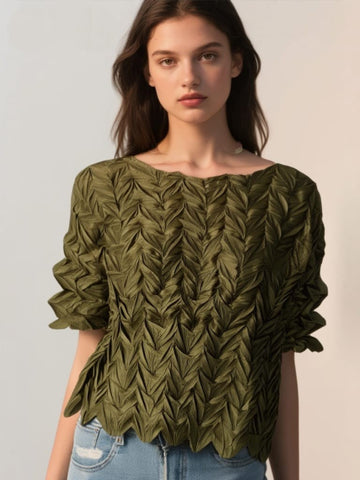 O250008 Ruched Leaves Textured Top