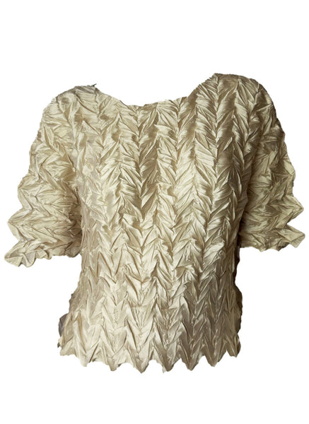 O250008 Ruched Leaf Textured Top