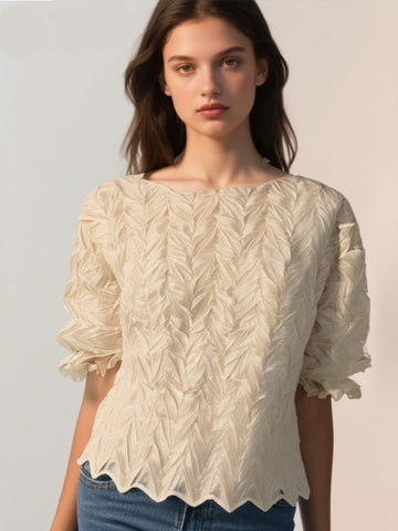 O250008 Ruched Leaf Textured Top