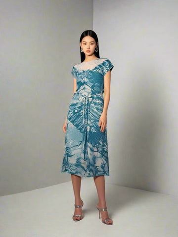 7250004 Simple Grace Midi Dress 04