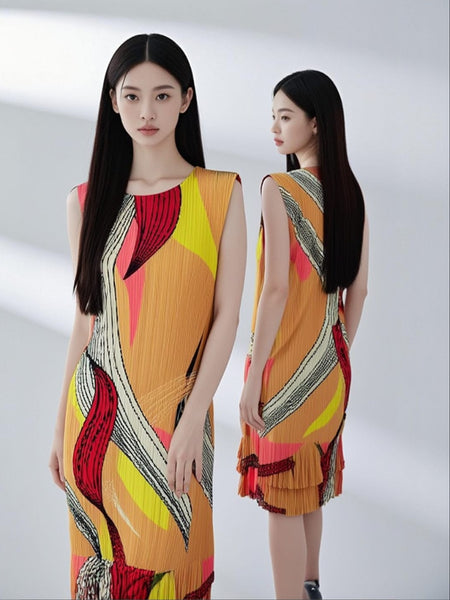7250012 Artistic Swirl Pleated Dress