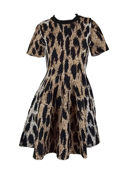 8250026 Leopard Printed Flare Dress