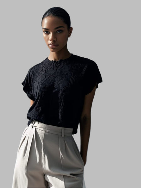 4250008 Round Neck Cap Sleeve Textured Top