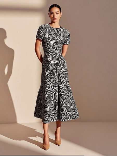 3250065 Zebra Printed Long Silk Dress