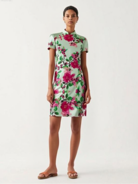 3250067 Mandarin Collar Floral Silk Cheongsam